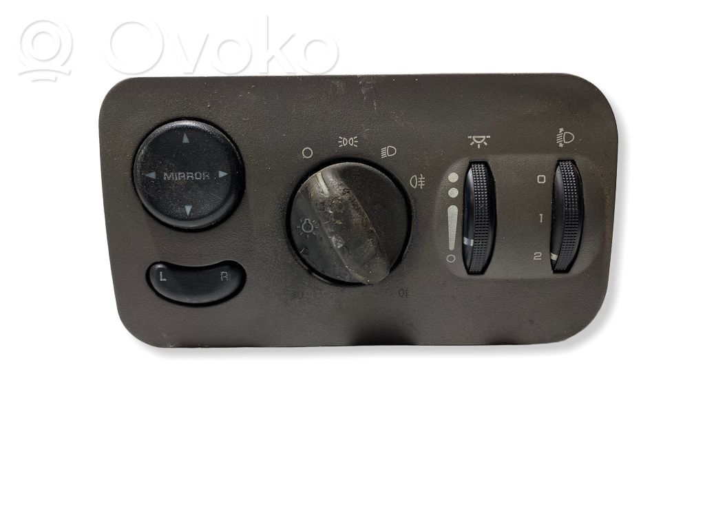 Chrysler Voyager Light switch 