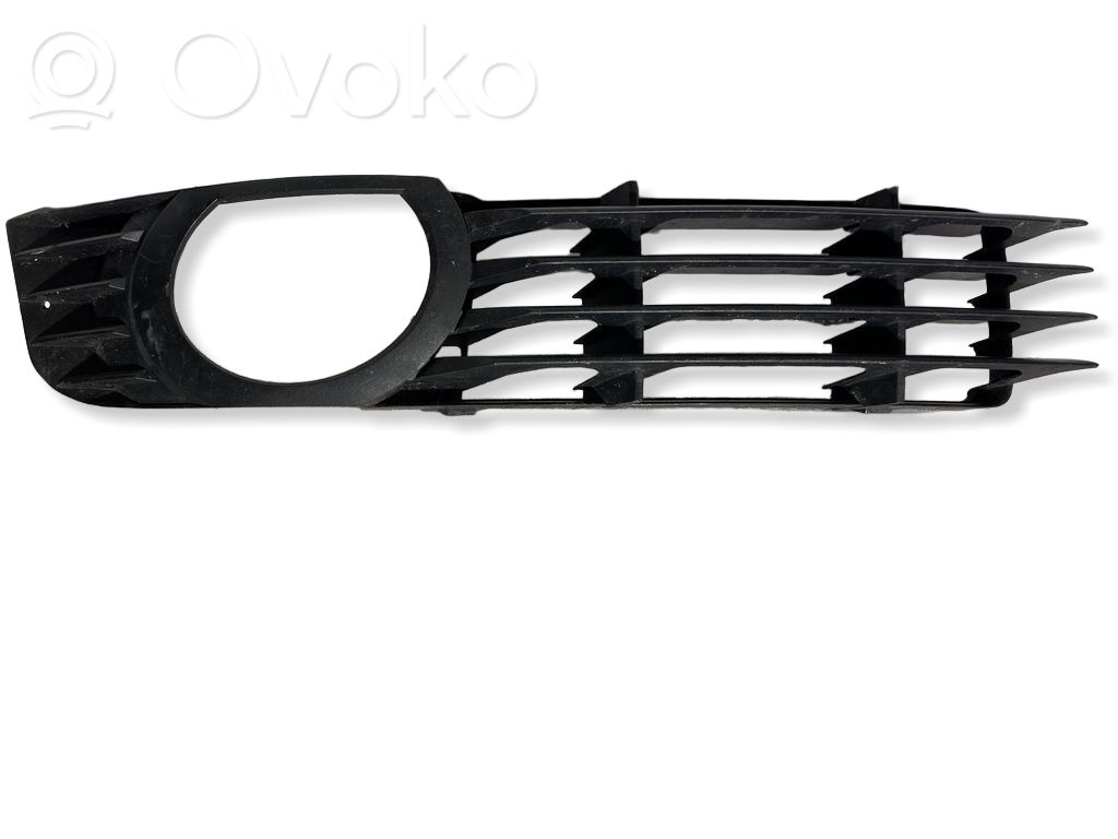 Audi A8 S8 D3 4E Front bumper lower grill 