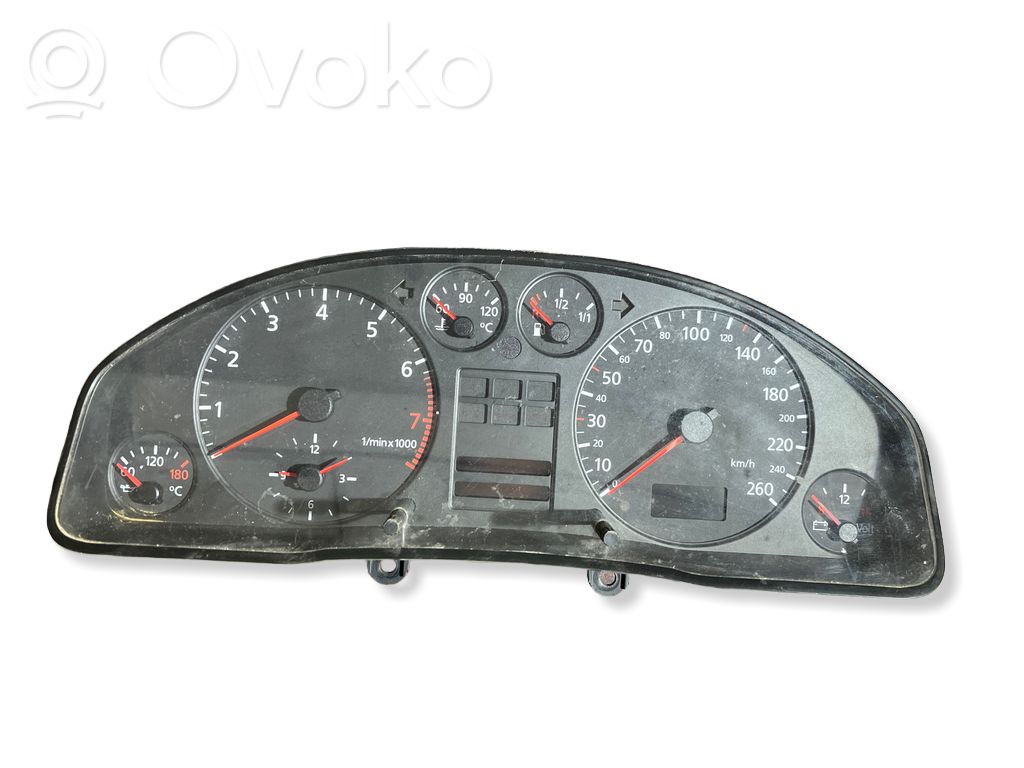 Audi A6 S6 C5 4B Licznik / Prędkościomierz 