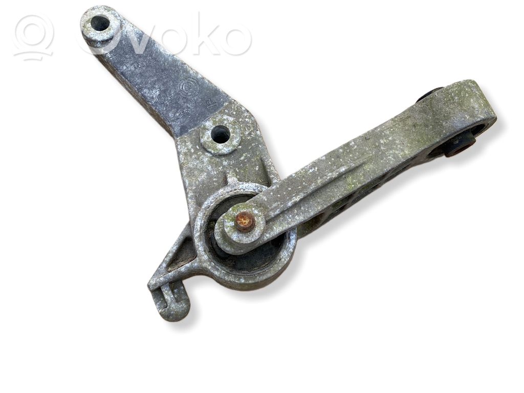Opel Corsa C Engine mount bracket 