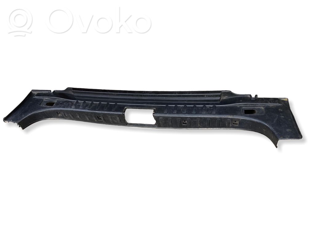 BMW 3 E90 E91 Bagažinės slenksčio apdaila 