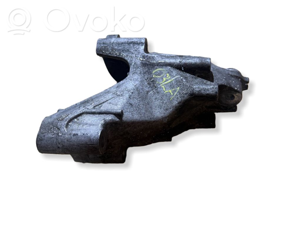 Volkswagen Crafter Engine mounting bracket 