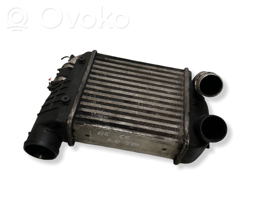 Interkūlerio radiatorius   4F0145805E