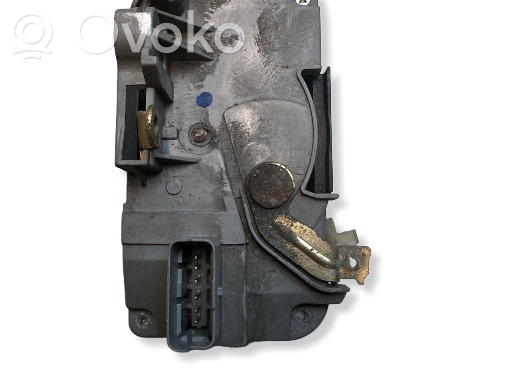 Etuoven lukko   231321