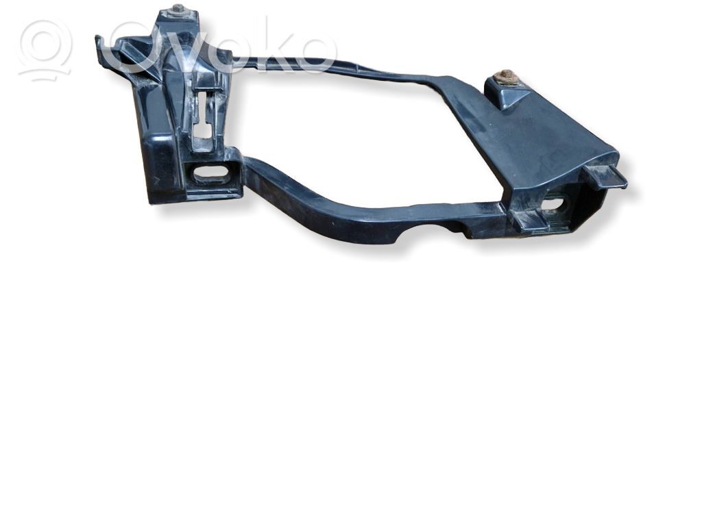 BMW 5 E60 E61 Headlight/headlamp mounting bracket 