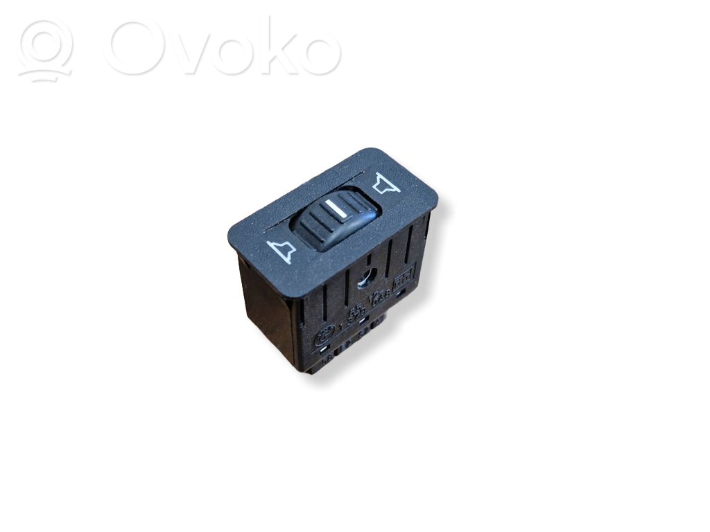 Sound control switch   1379048
