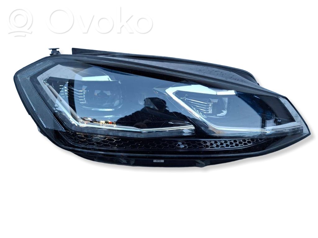 Volkswagen Golf VII Scheinwerfer 