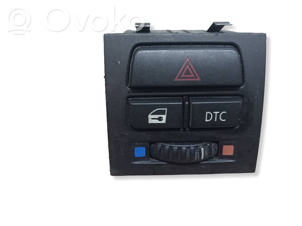 Hazard light switch   694565201