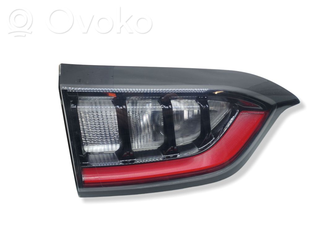 Lampy tylnej klapy bagażnika   301199,68275965AH