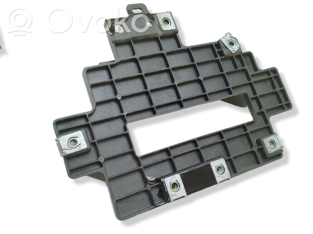 Ram 1500 Wiper trim 