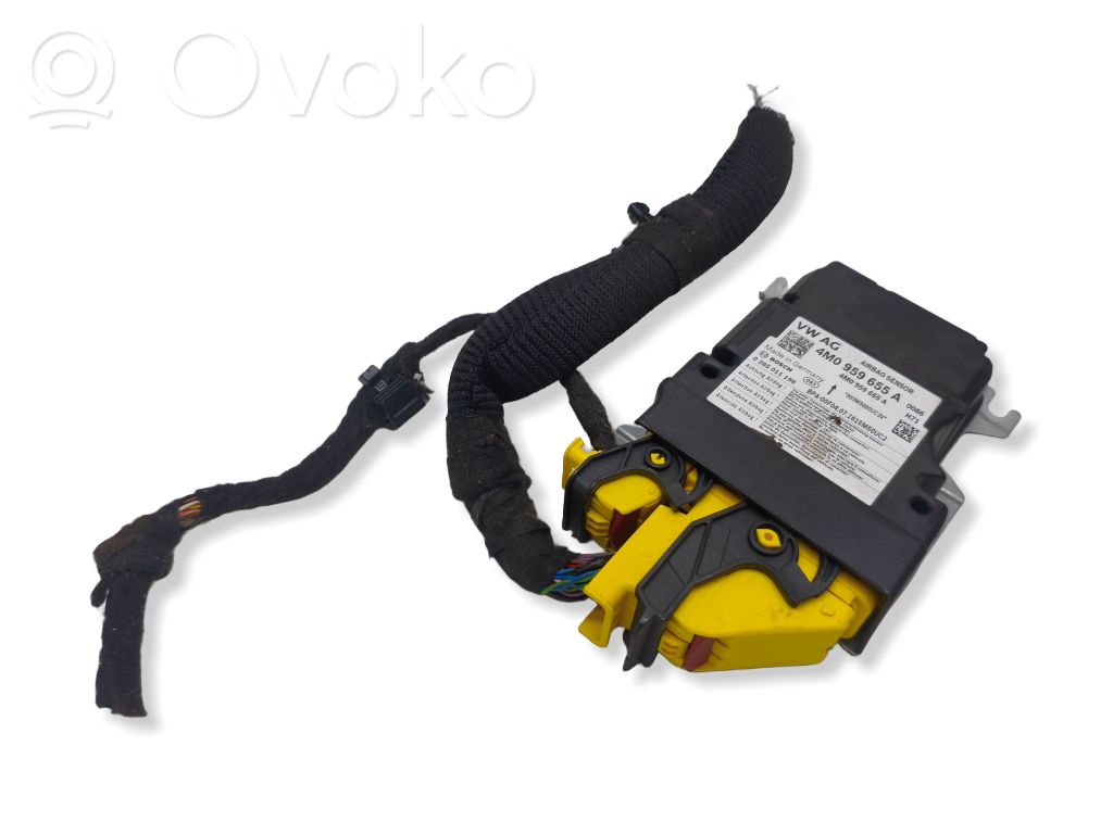 Audi Q7 4M Airbag control unit/module 