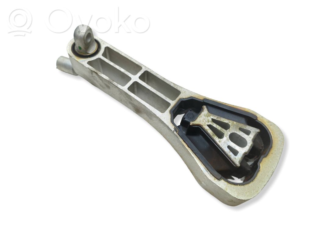 Volvo S60 Engine mount bracket 