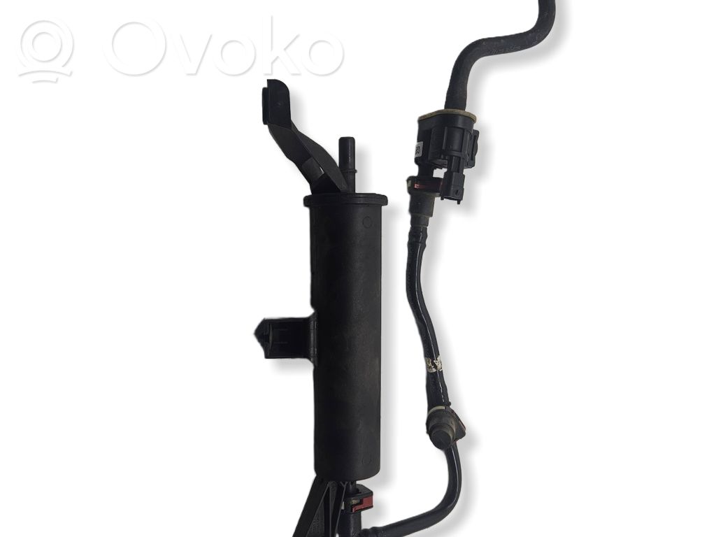 Chrysler Pacifica Fuel line pipe 