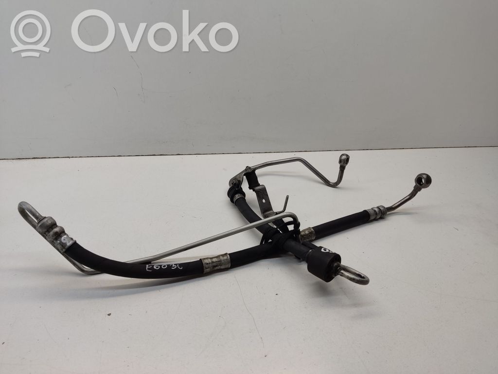 BMW 5 E60 E61 Ohjaustehostimen letkusto 