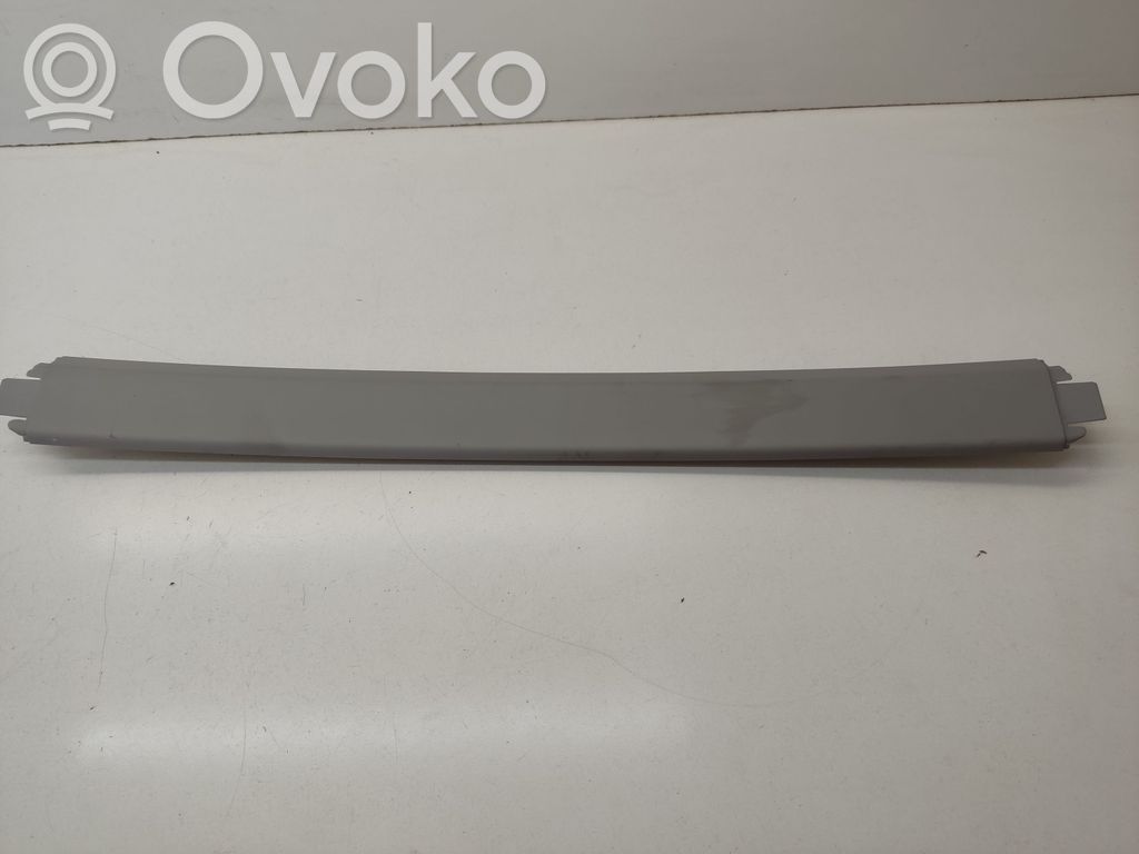 BMW 3 E90 E91 Viršutinė apdaila (prie lango) 