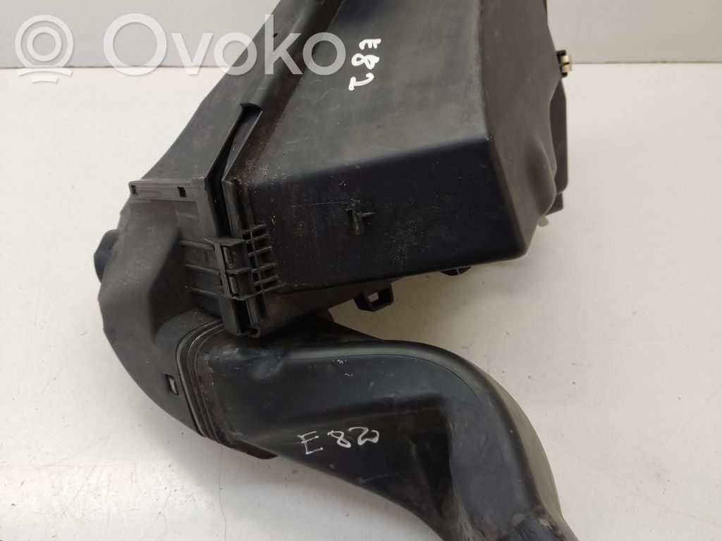 BMW 1 E82 E88 Air filter box 