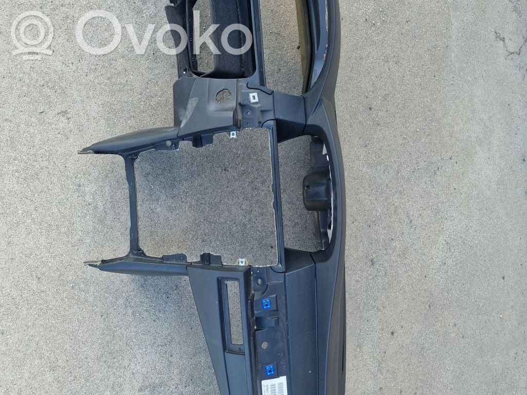 BMW 5 E60 E61 Панель 