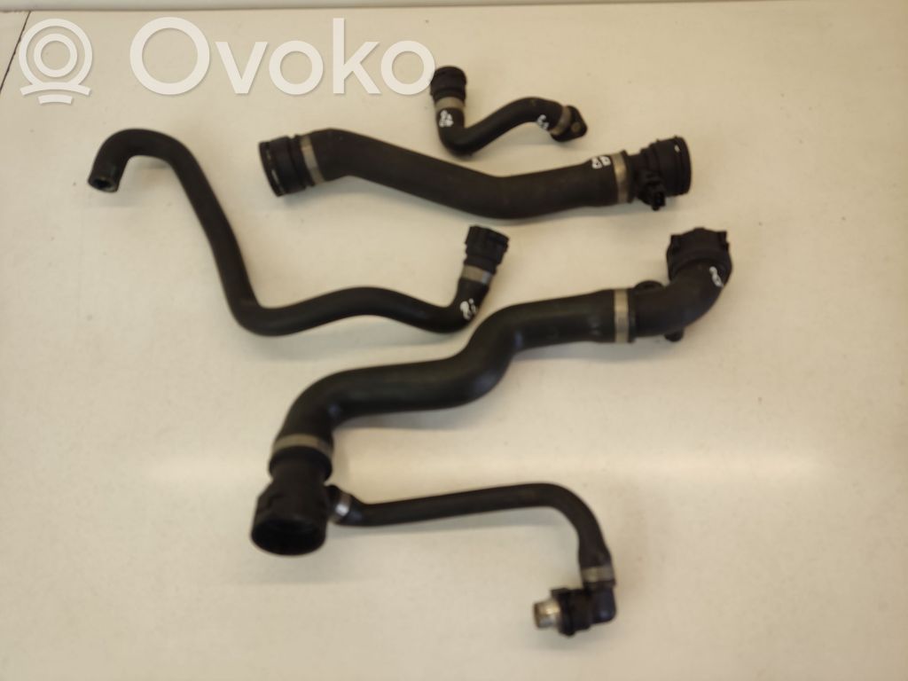 BMW 3 E46 Engine coolant pipe/hose 