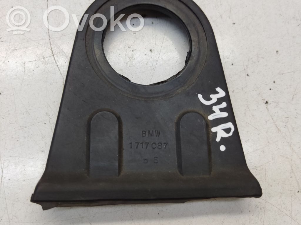 Other engine bay part   1717087