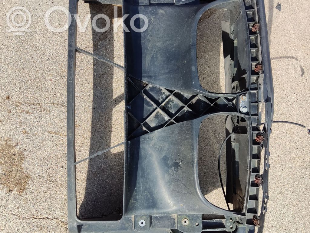 BMW 1 E81 E87 Radiatoru panelis 