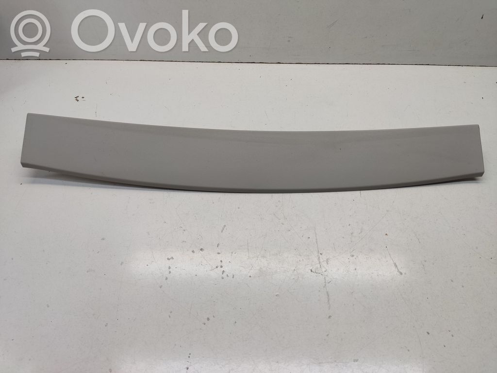 Ford Focus Otros elementos de revestimiento del maletero/compartimento de carga 