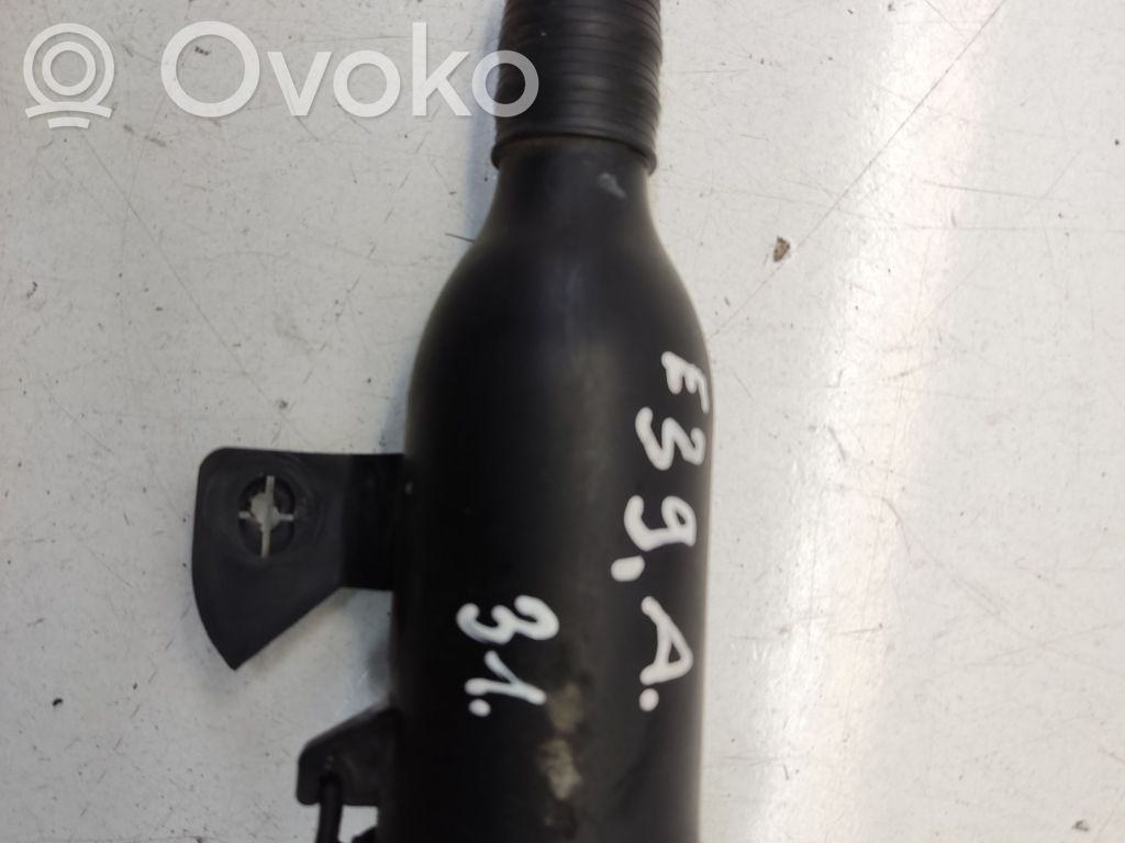BMW 5 E39 Einfüllschlauch Waschwasserbehälter 
