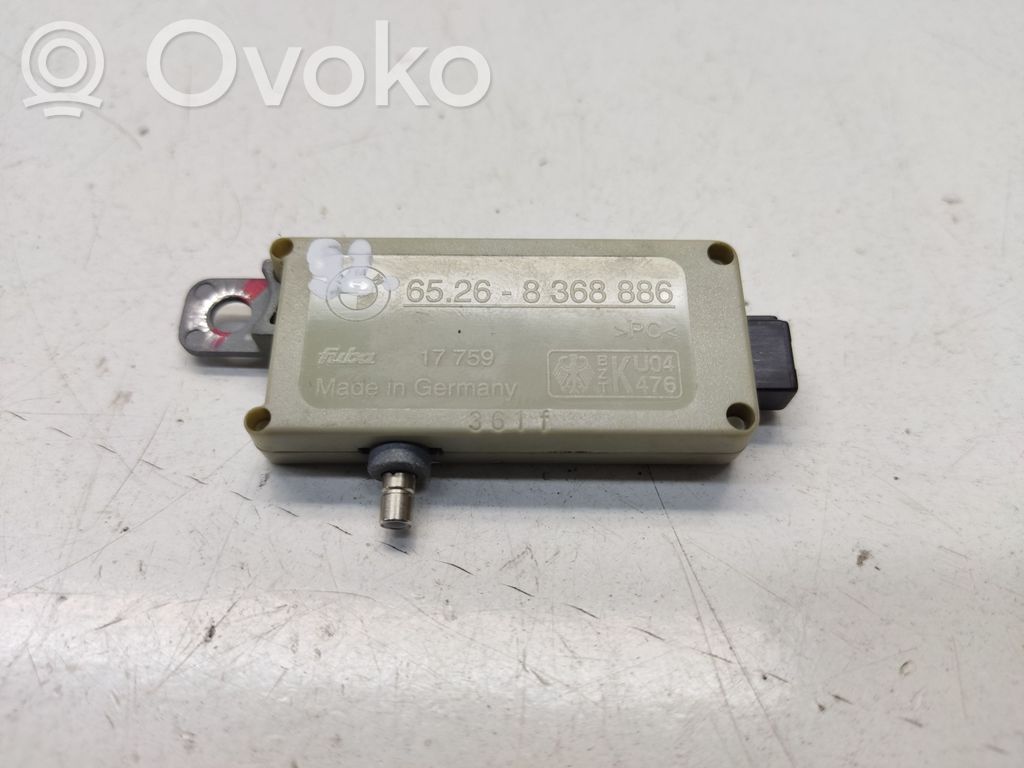 BMW 5 E39 Antenos stiprintuvas 