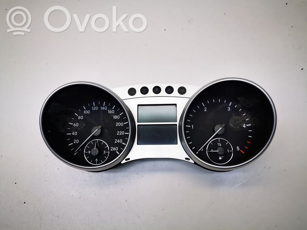 Mercedes-Benz R W251 Licznik / Prędkościomierz 