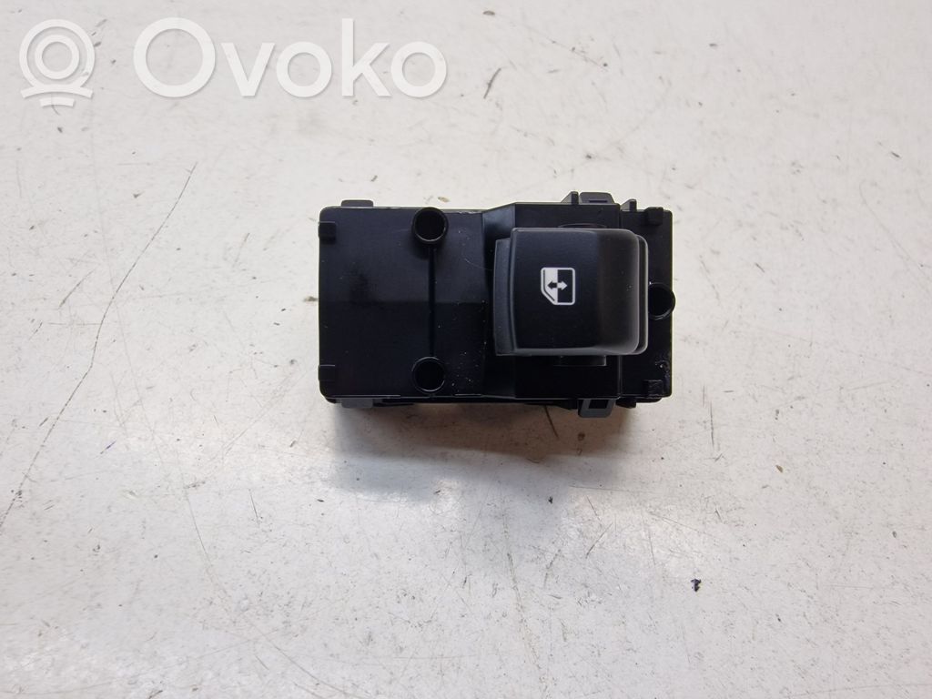 KIA Ceed Electric window control switch 