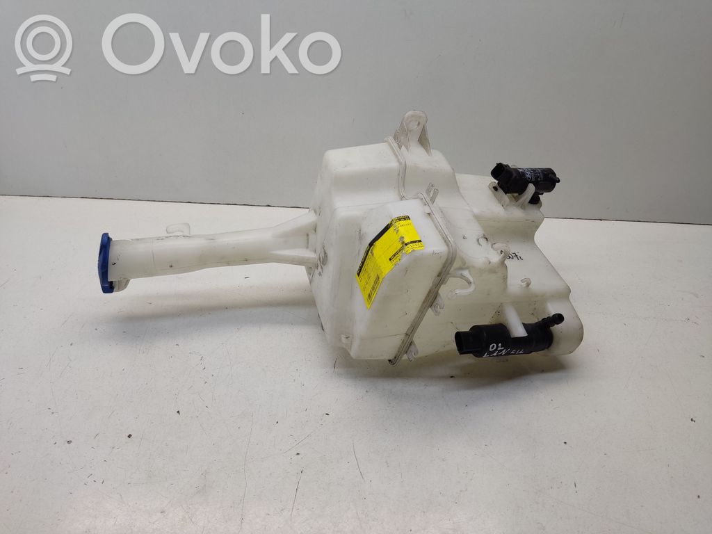KIA Optima Windshield washer fluid reservoir/tank 