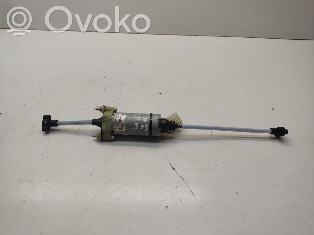 BMW 7 E65 E66 Istuimen säätömoottori 