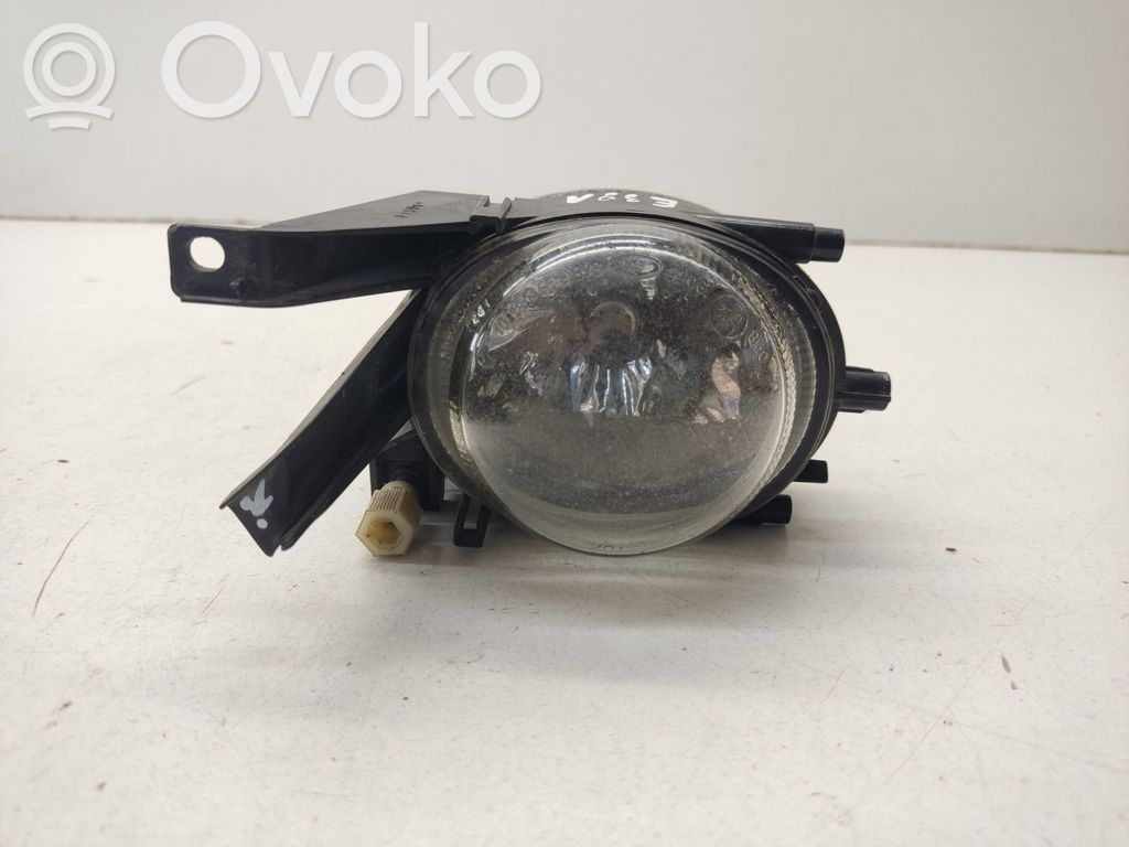BMW 5 E39 Miglas lukturis priekšā 