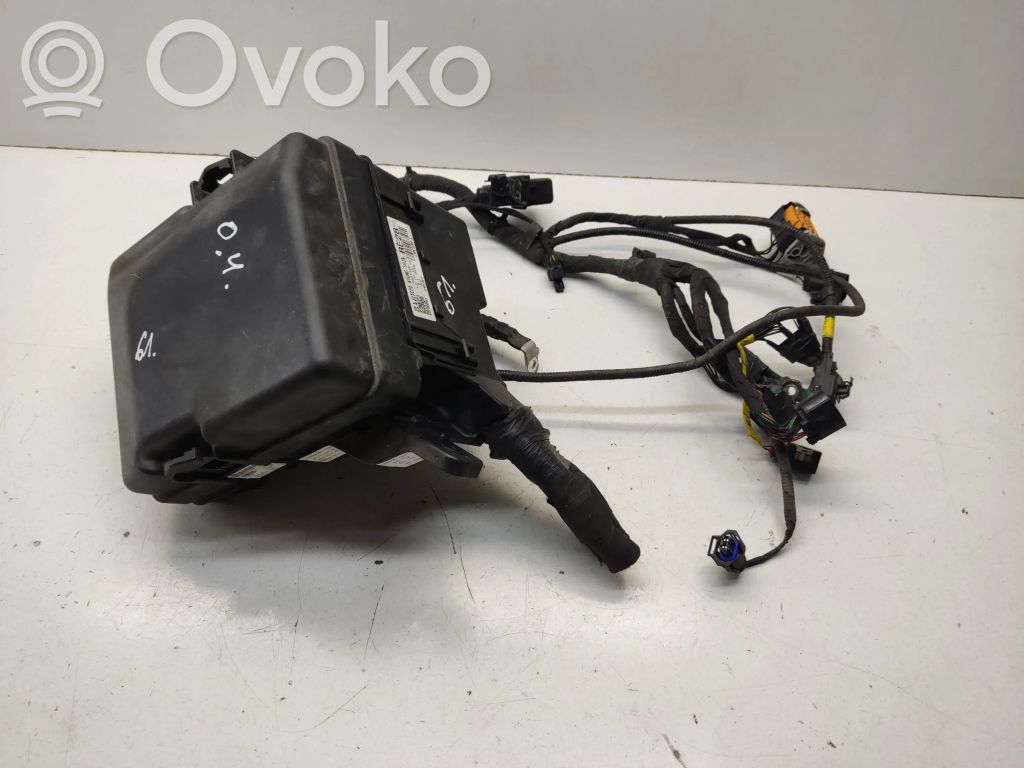 Sulakemoduuli   912B6D4680,91950D4929,1898009400,1898009450