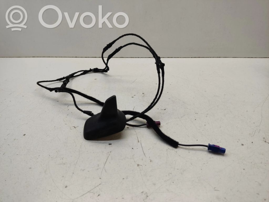 Audi A5 8T 8F GPS-pystyantenni 