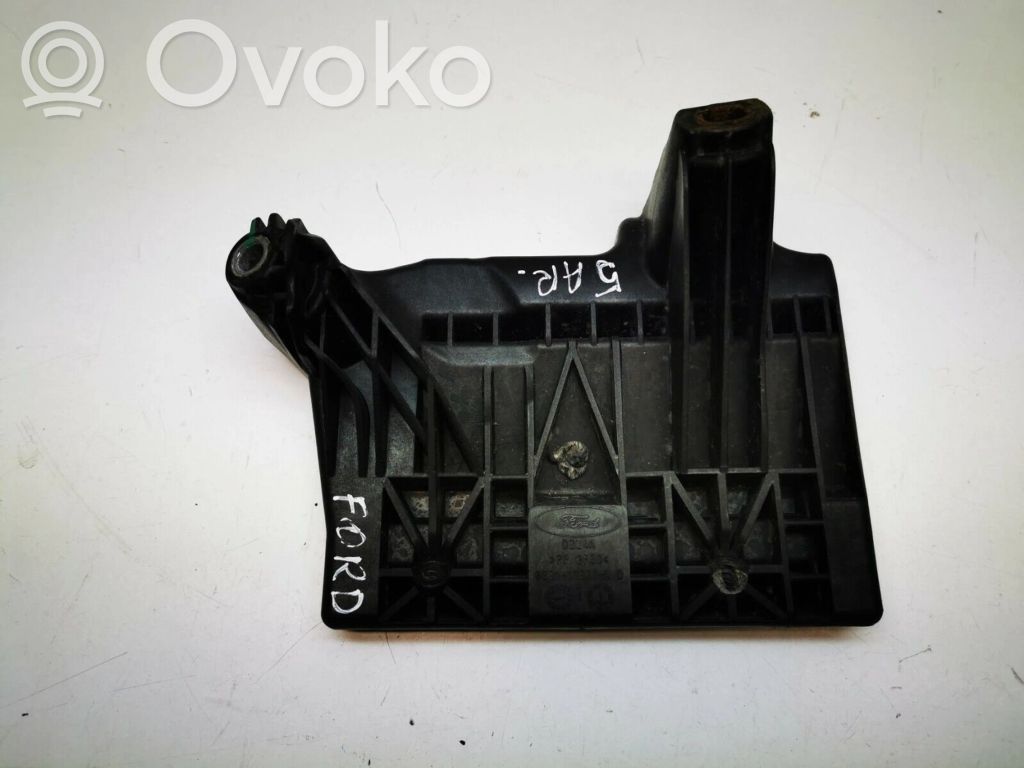 Ford Mondeo MK IV Battery tray 