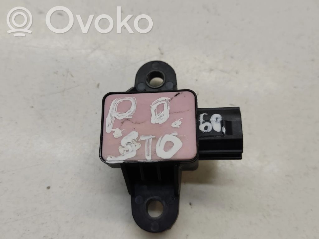 KIA Stonic Sensor impacto/accidente para activar Airbag 