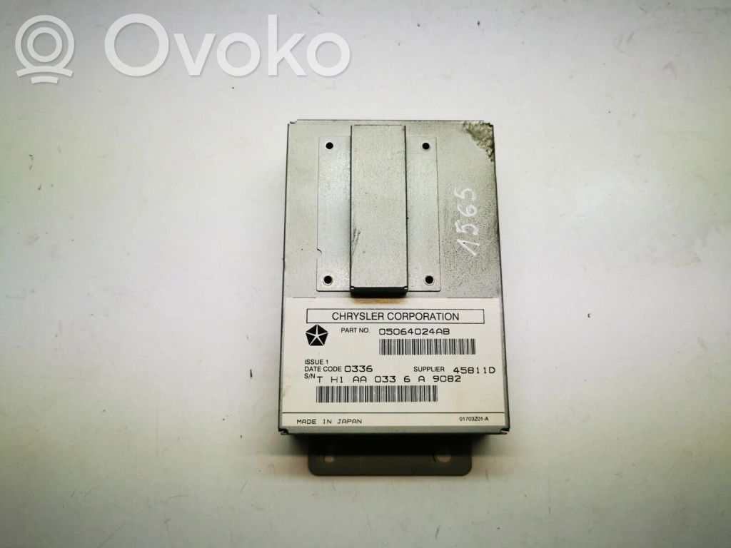 Chrysler 300 - 300C GPS navigation control unit/module 