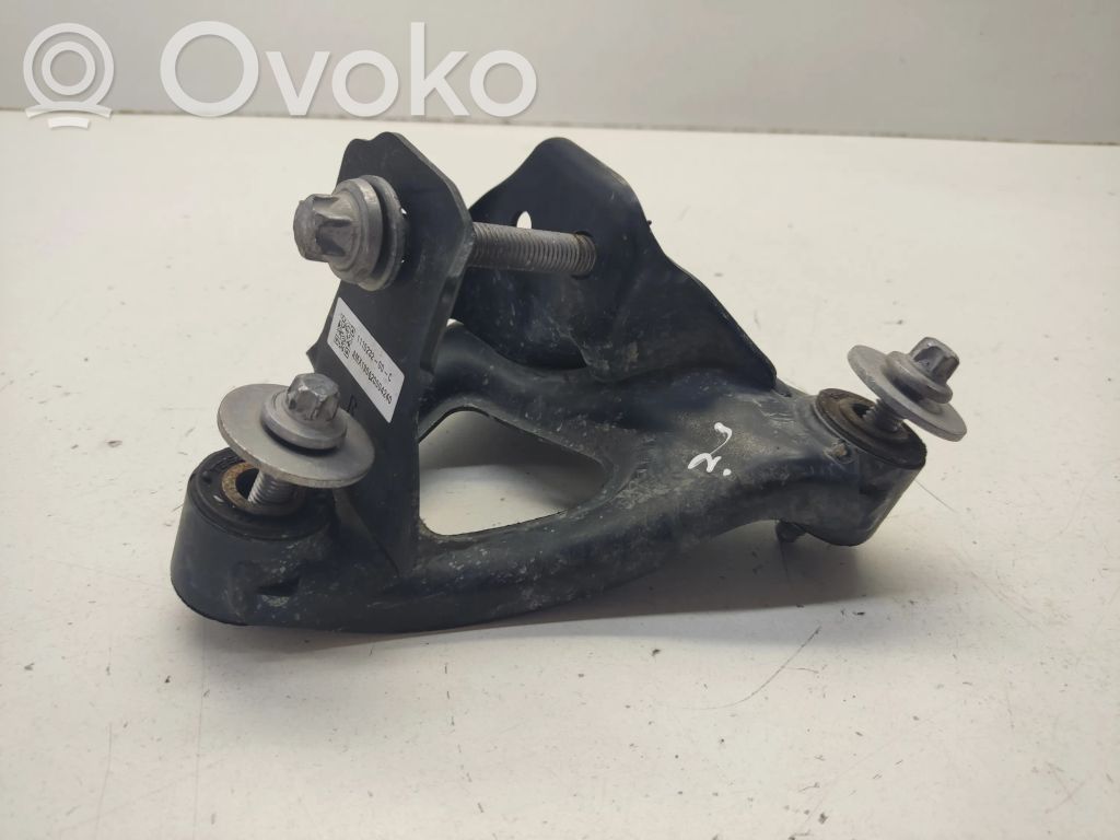 Engine mounting bracket   111023200C,111152000B