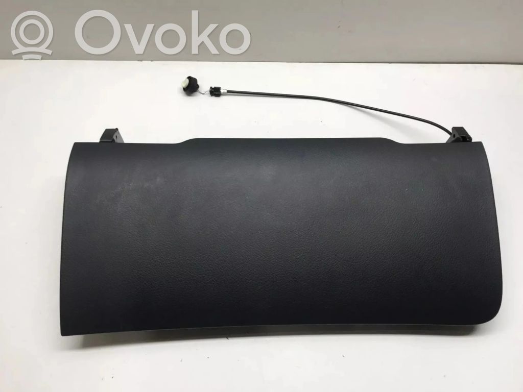 Audi A6 S6 C6 4F Daiktadėžės (bordačioko) dangtis 