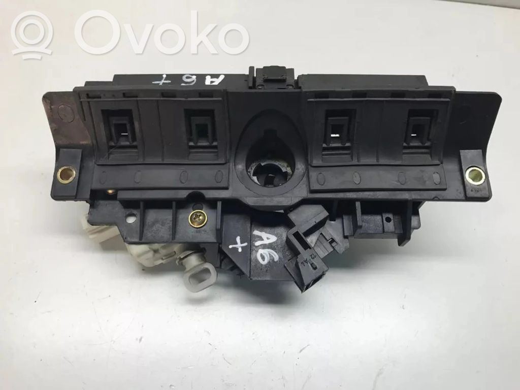Audi A6 Allroad C5 Tailgate/trunk/boot exterior handle 