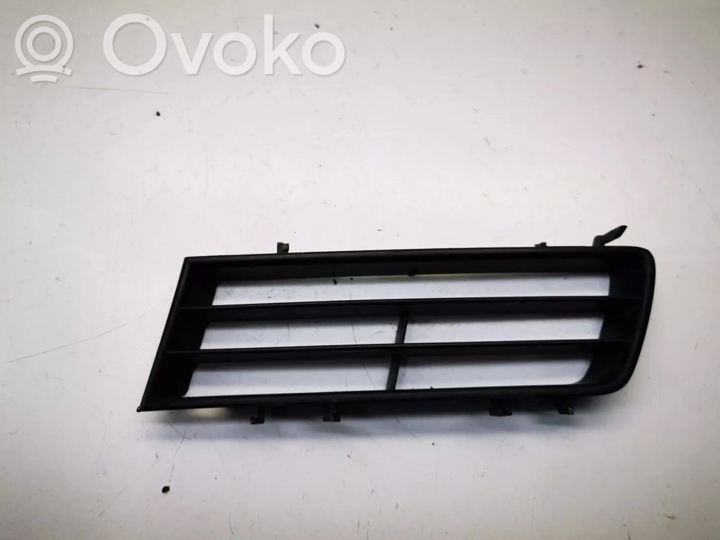 Saab 9-5 Front bumper lower grill 