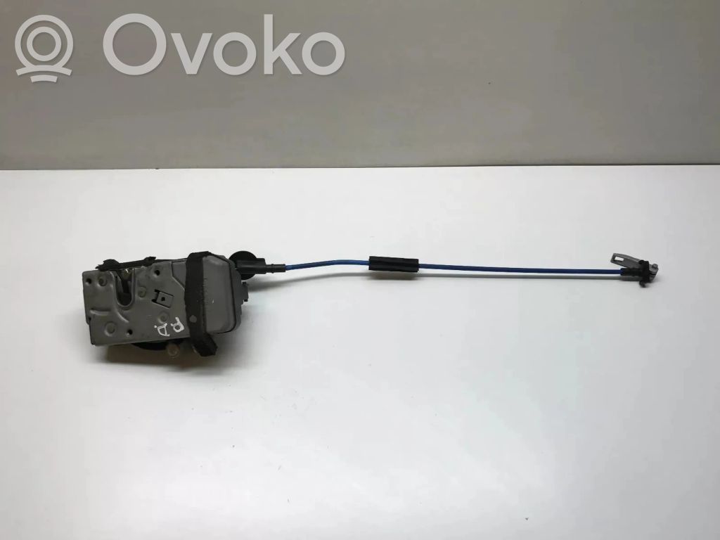 Saab 9-5 Priekšpusē slēdzene 