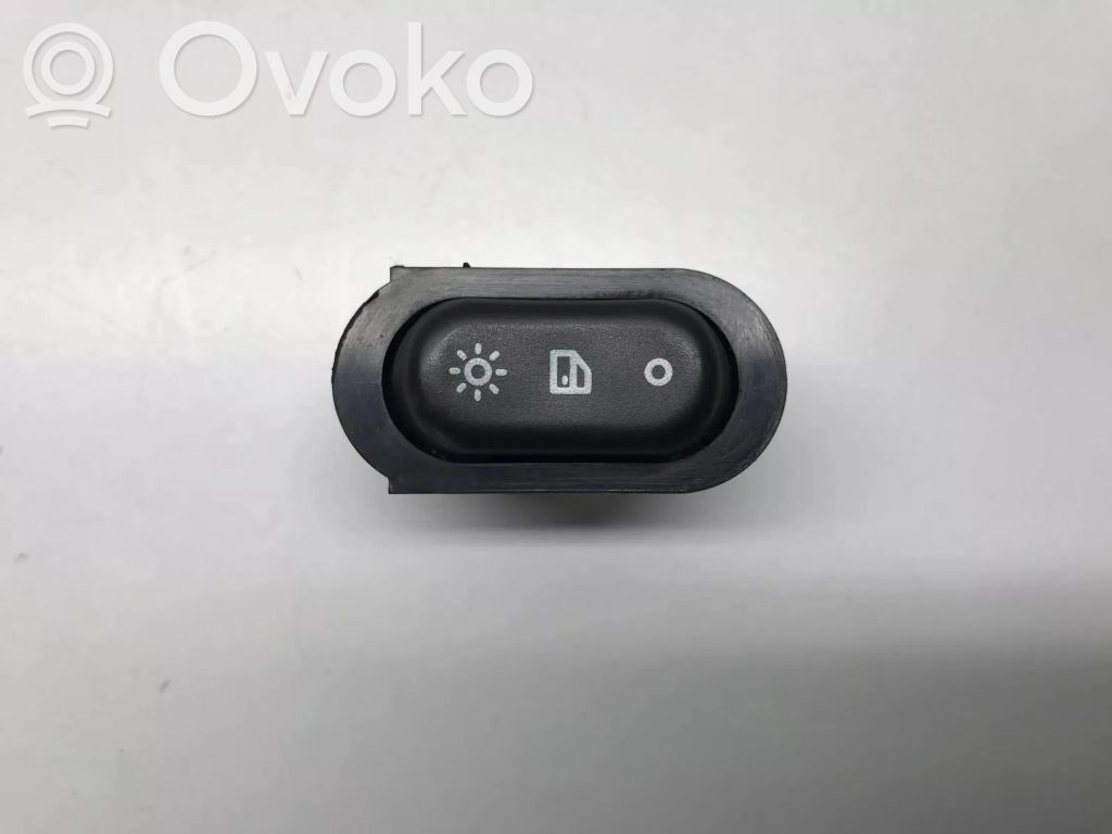 Saab 9-5 Interjera apgaismošanas slēdzis 