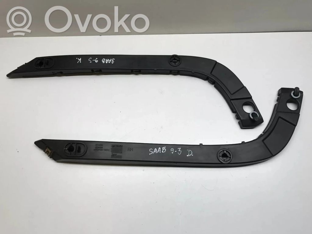 Saab 9-3 Ver2 Soporte de montaje del parachoques trasero 