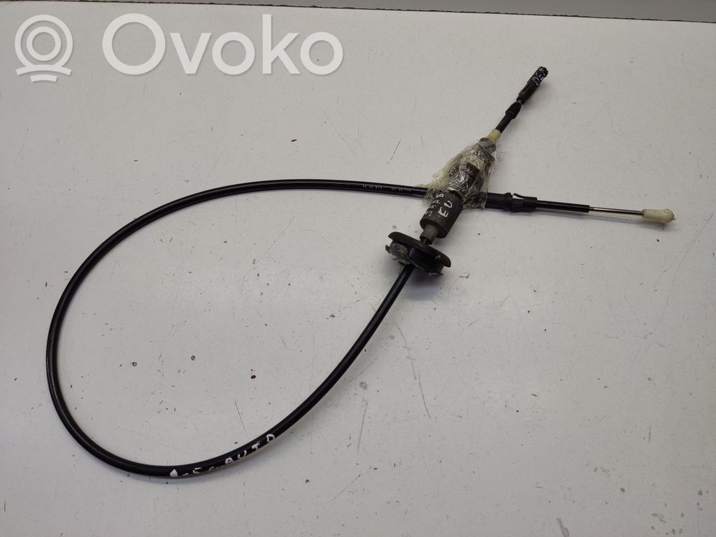 Gear shift cable linkage   5440672