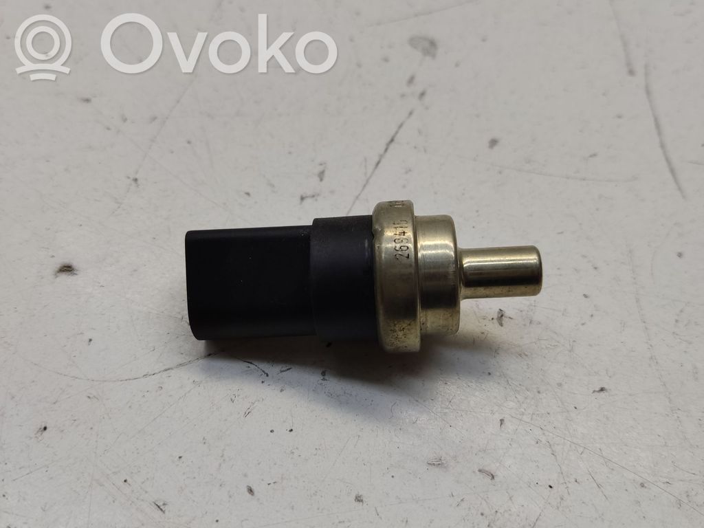 Audi A4 S4 B6 8E 8H Coolant temperature sensor 