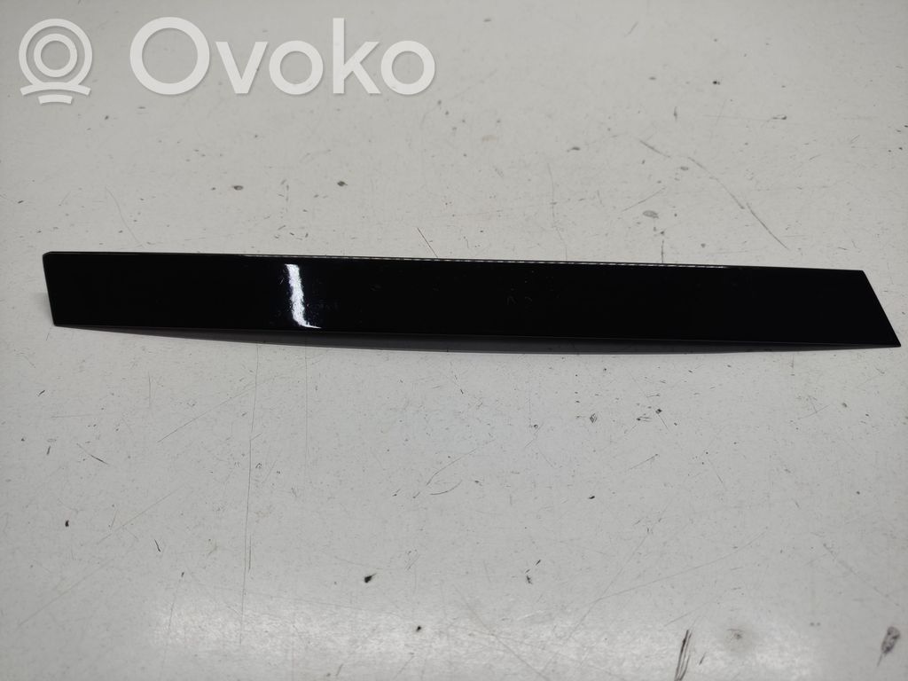 BMW 3 G20 G21 Listwa / Uszczelka szyby drzwi tylnych 