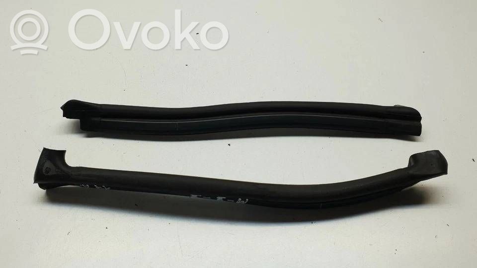 BMW M3 Engine compartment rubber 