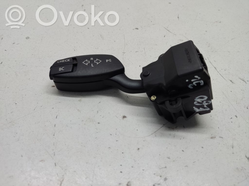 BMW 5 E60 E61 Indicator stalk 