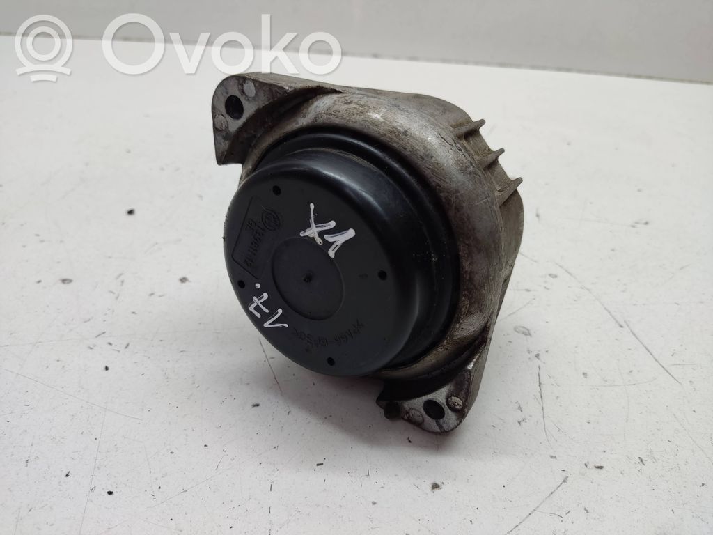 BMW X1 E84 Engine mount bracket 